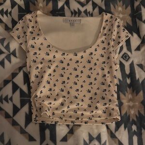 Gaze Cream and Blue Floral Crop Top